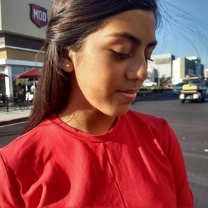 Meet your Posher, Daniela